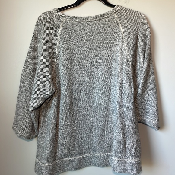 Eileen Fisher organic cotton 3/4 sleeve sweater with hi/lo hem. Size sm - Picture 4 of 4